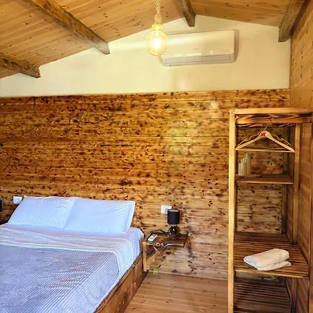 Sandri Nature Apartmán Karahaxh